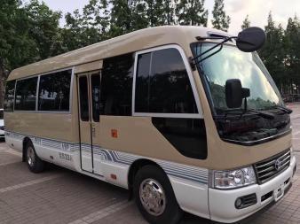 龍海軒租車!機場接送、旅游包車、商務會議、單位用車