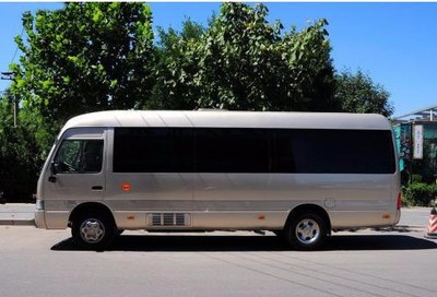 東莞到深圳機場深圳灣小車商務(wù)車中巴大巴旅游包車